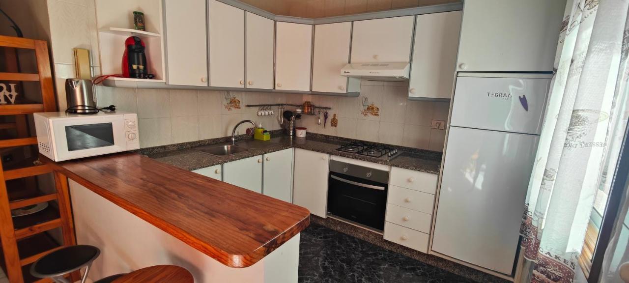 Апартаменты Apartamento Brisas Del Medano Экстерьер фото